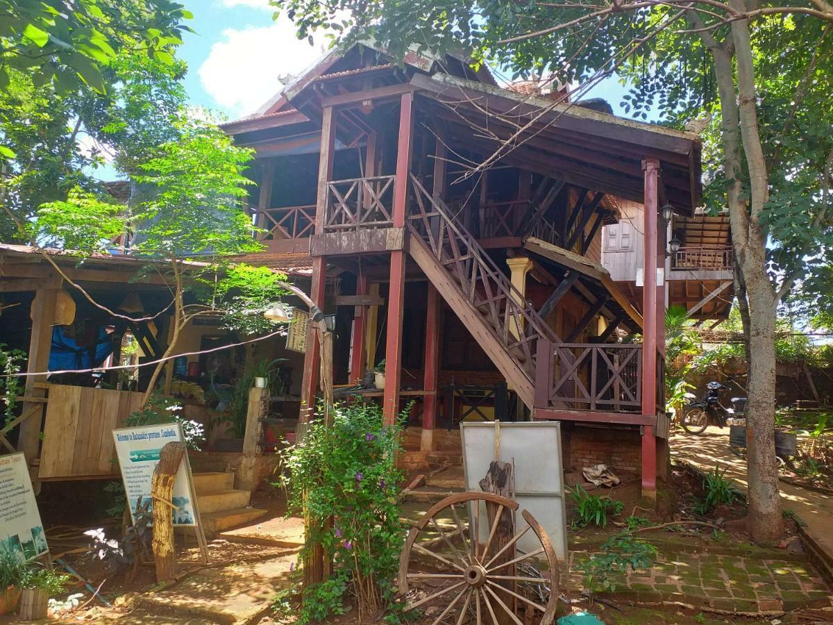 Nature House Eco-Lodge& Trekking Banlung Exterior photo