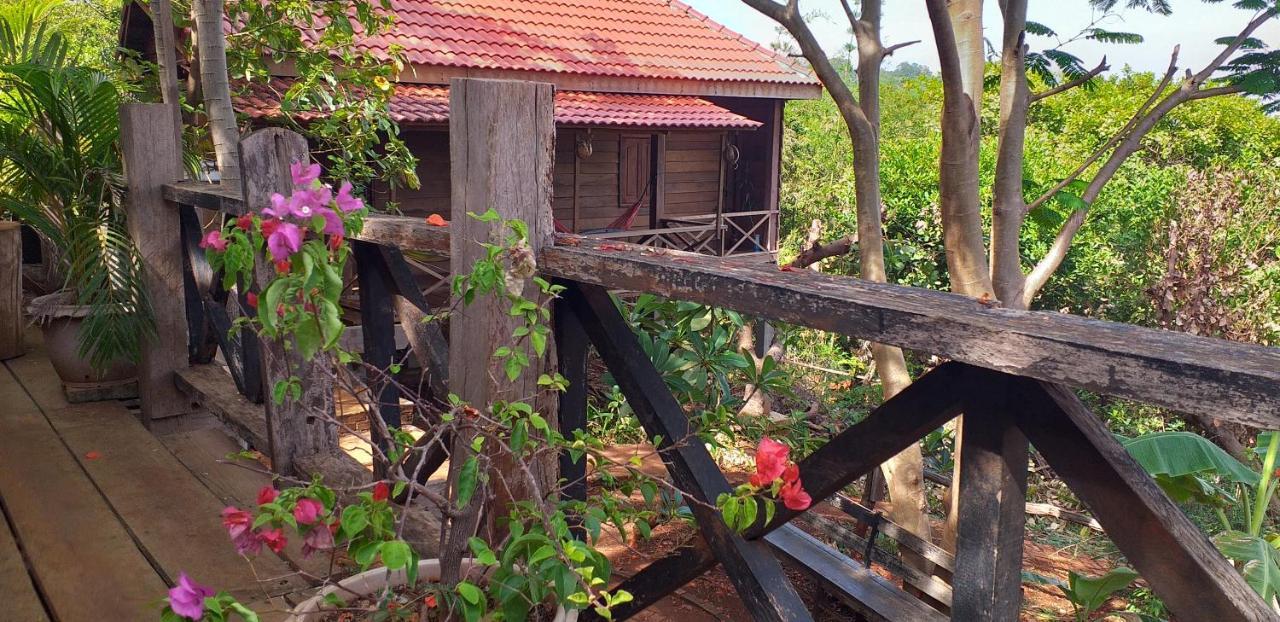Nature House Eco-Lodge& Trekking Banlung Exterior photo